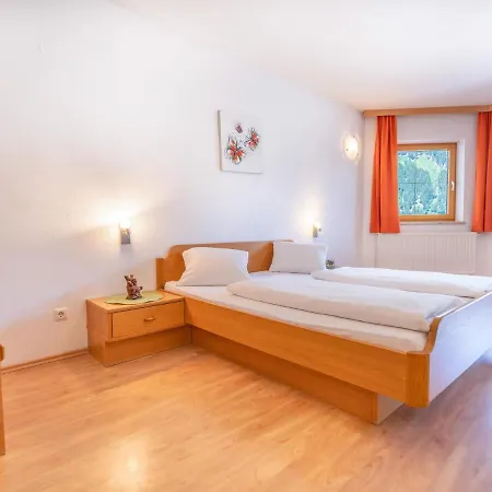 In Neustift Near Stubai Glacier Appartement *
